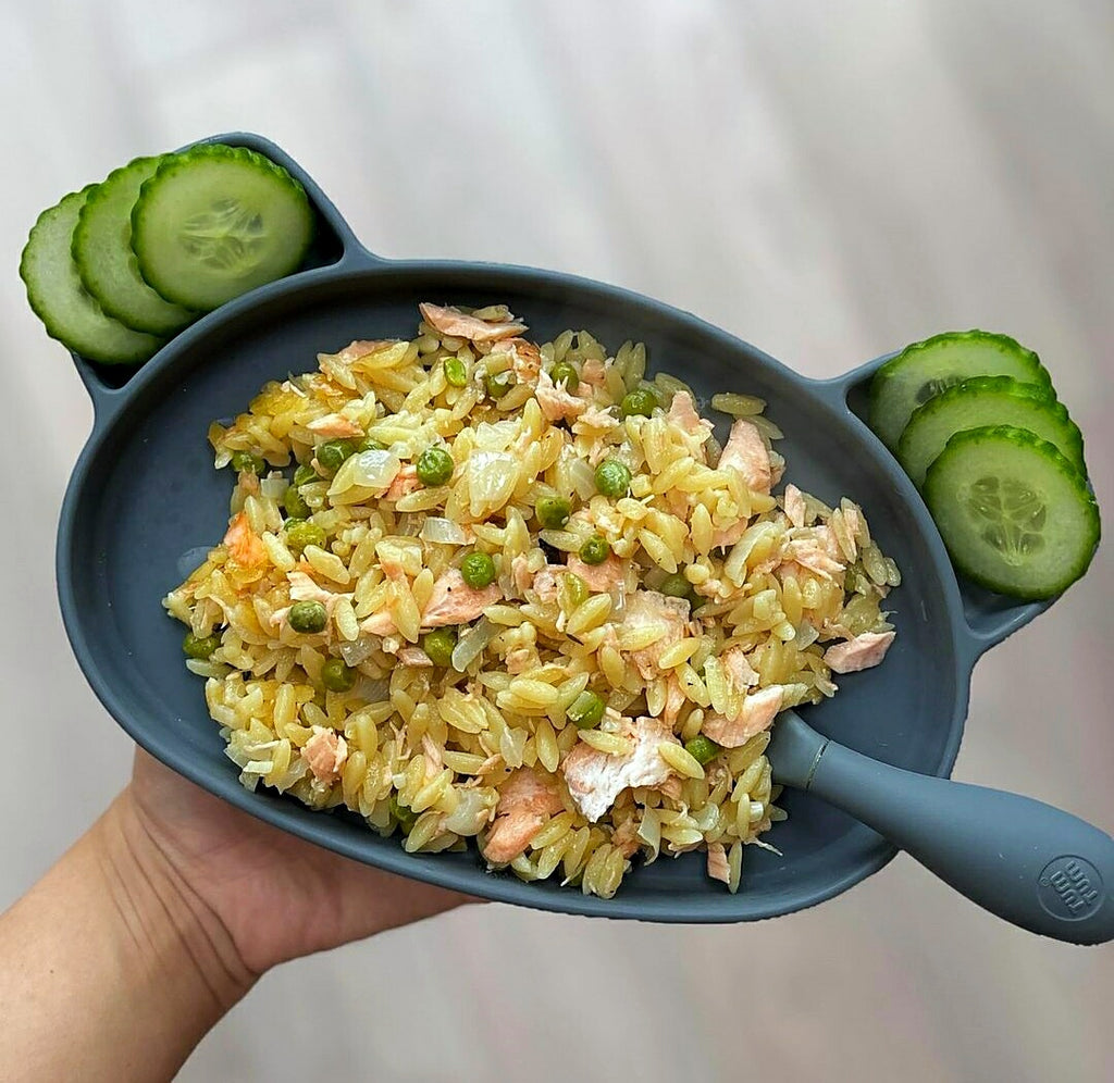 One Pot Salmon and Pea Orzo