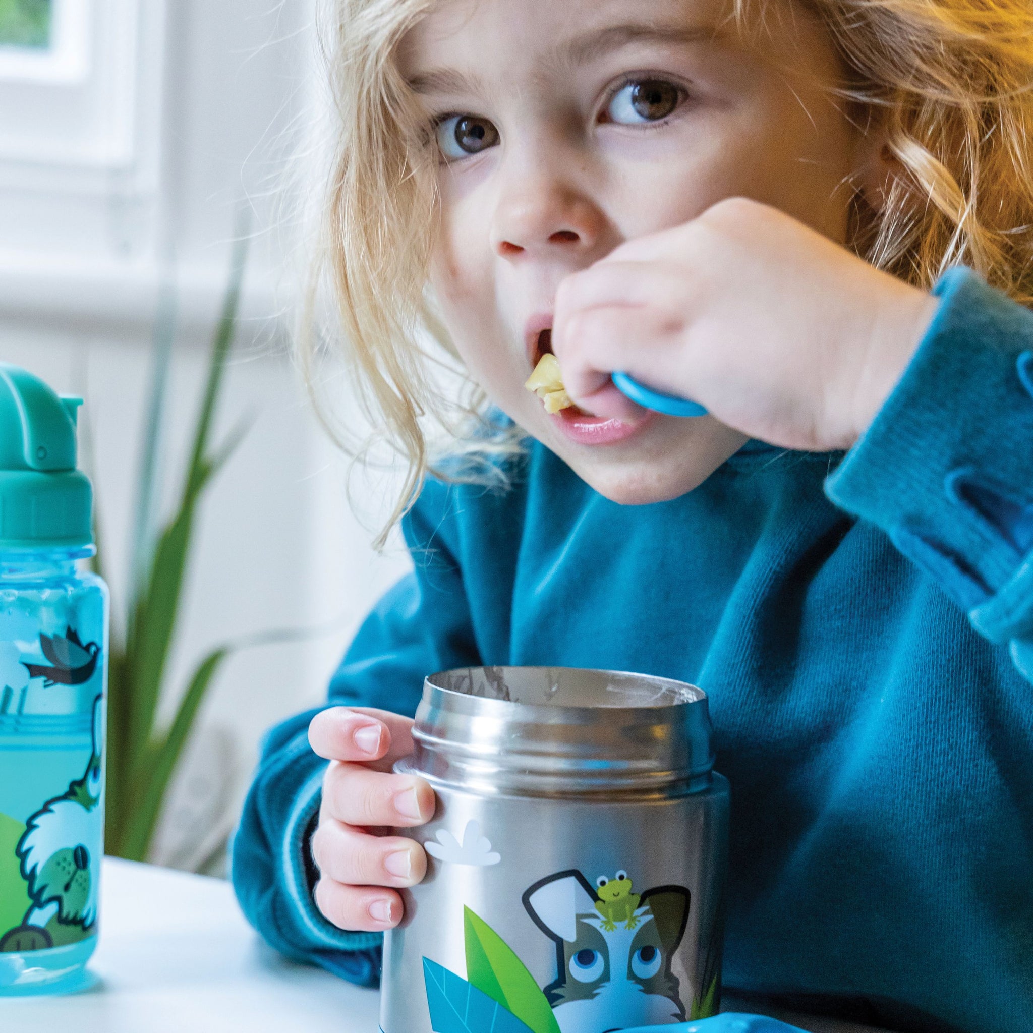 TUM TUM Kids Food Flask with Magnetic Spork & Easy Open Lid, Scruff the Dog