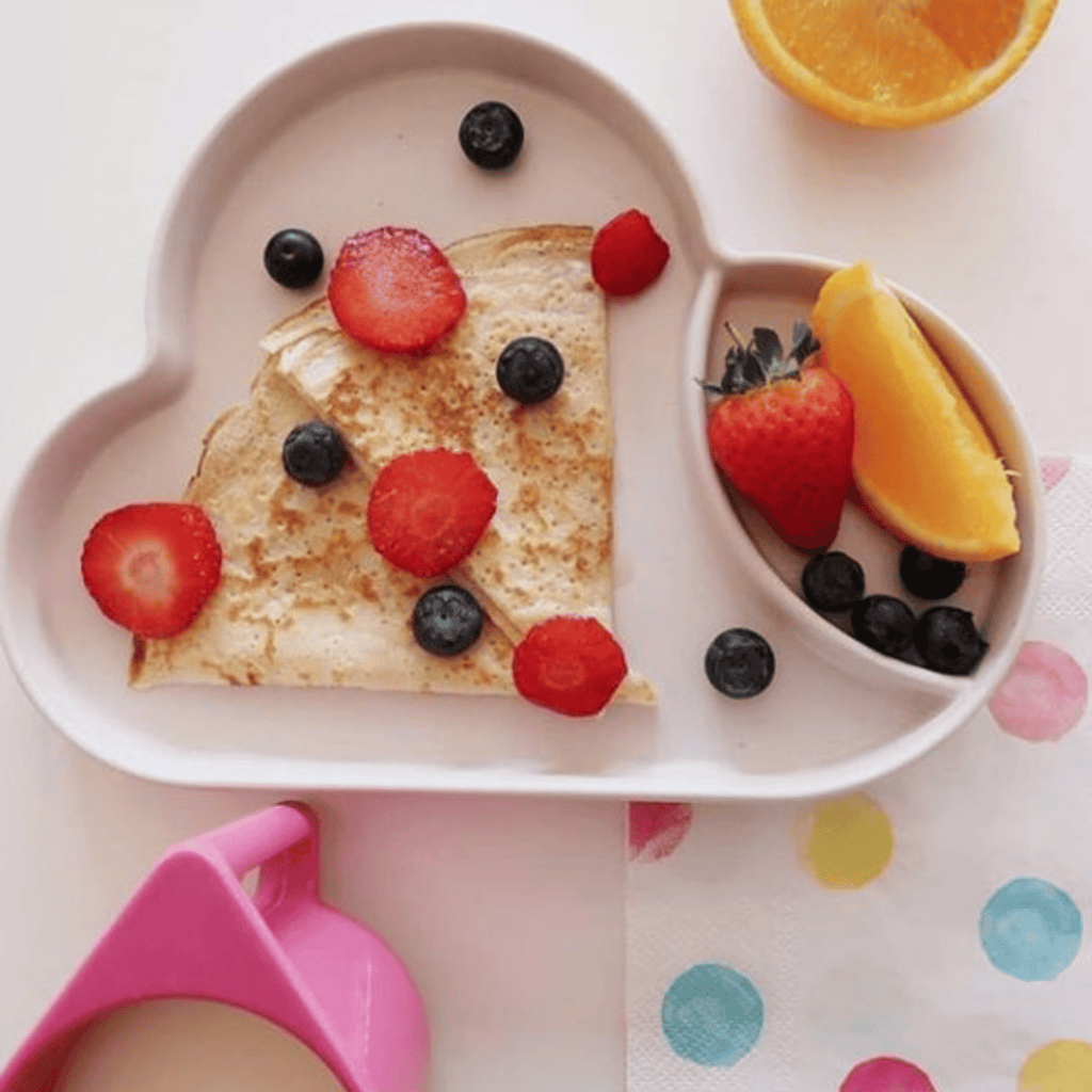 Shaped bamboo plates